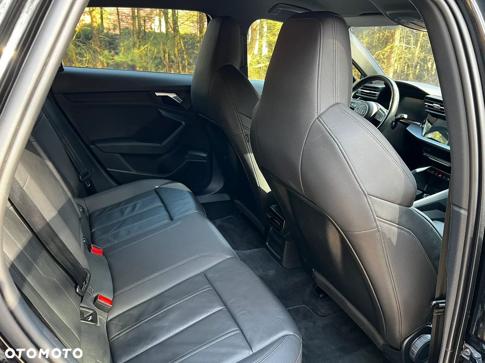 Audi A3 Sportback 35 TFSI S tronic - 6