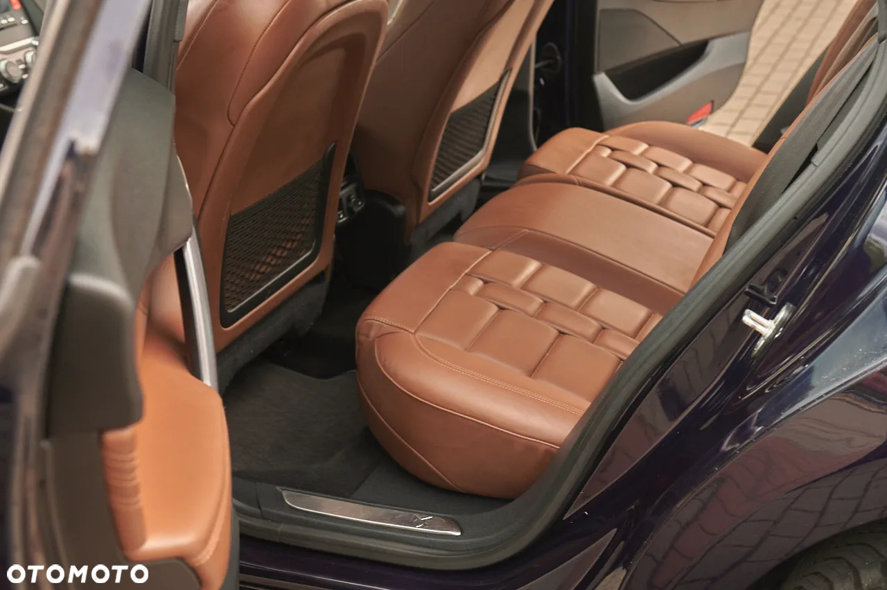 DS Automobiles DS 5 - 24