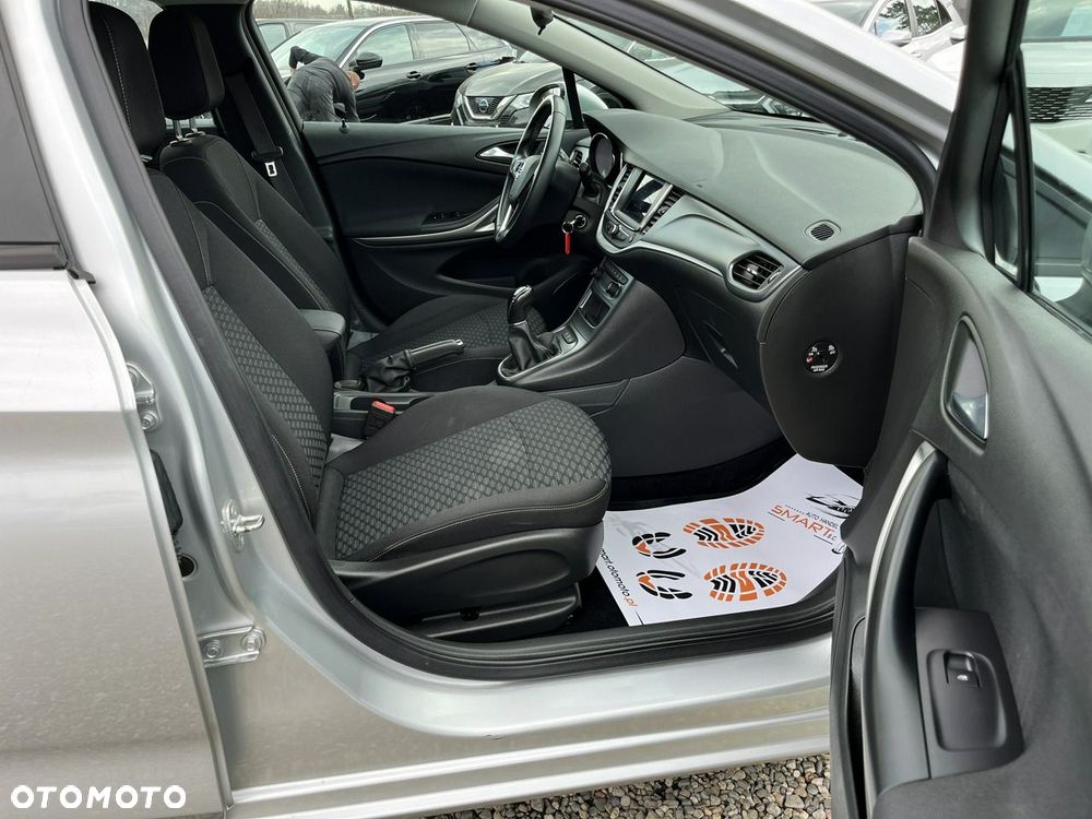 Opel Astra - 29