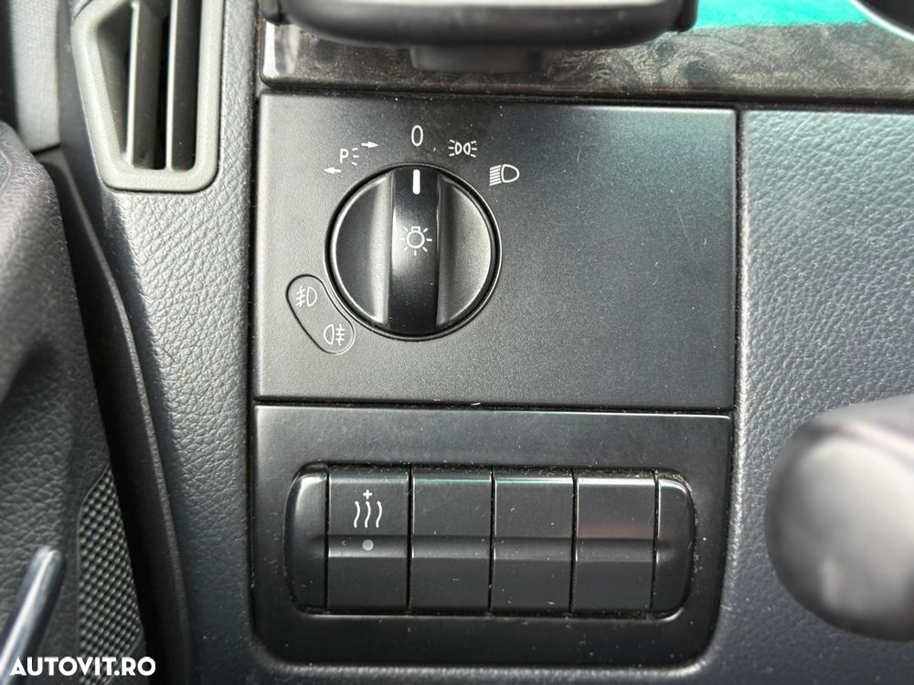 Mercedes-Benz Viano - 21