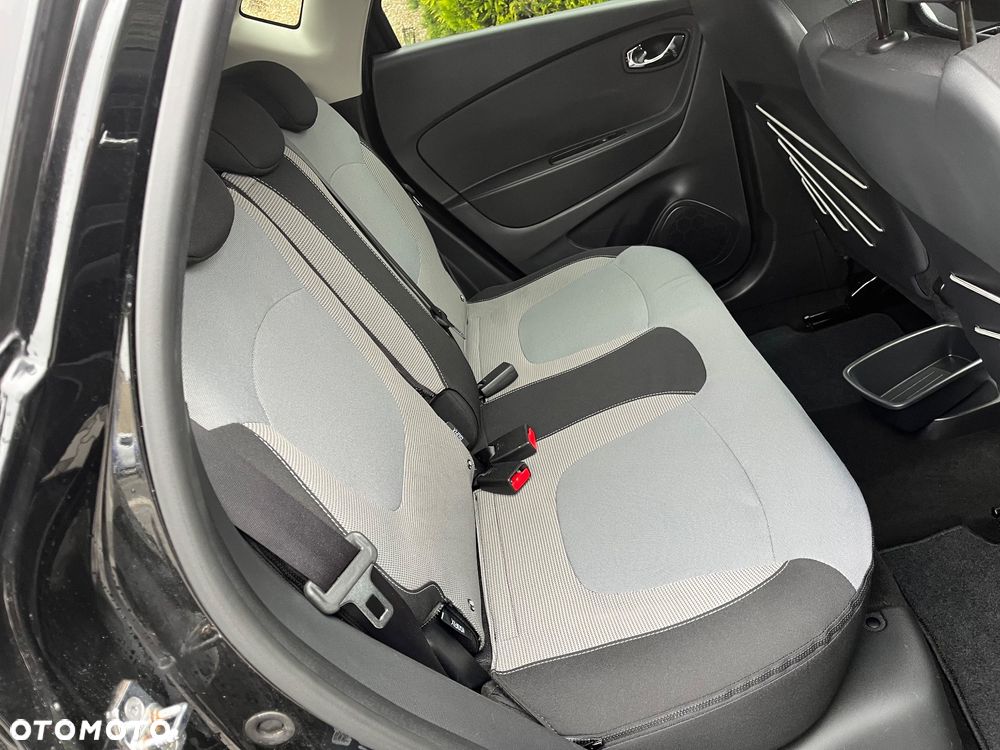 Renault Captur 1.2 TCe Helly Hansen EDC - 16