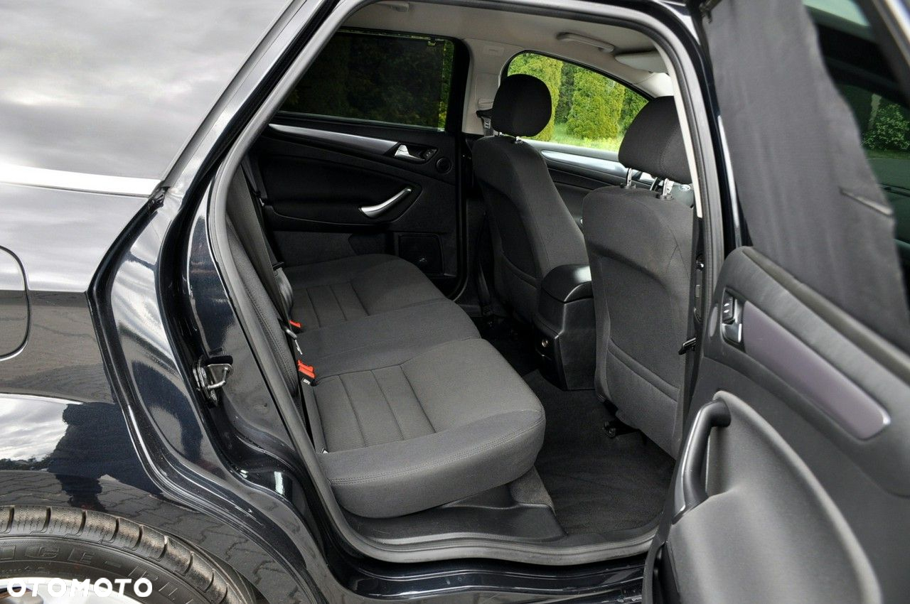 Ford Mondeo - 20