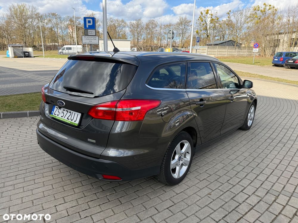 Ford Focus 1.0 EcoBoost Titanium - 22