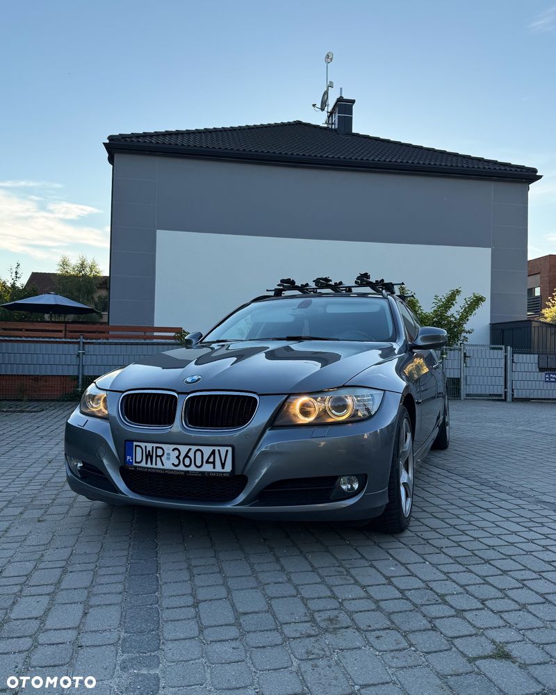 BMW Seria 3 318d - 4