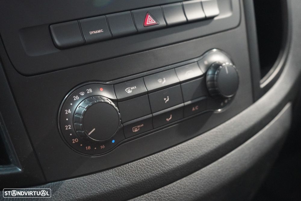 Mercedes-Benz eVito Tourer 90 kWh Longo - 22