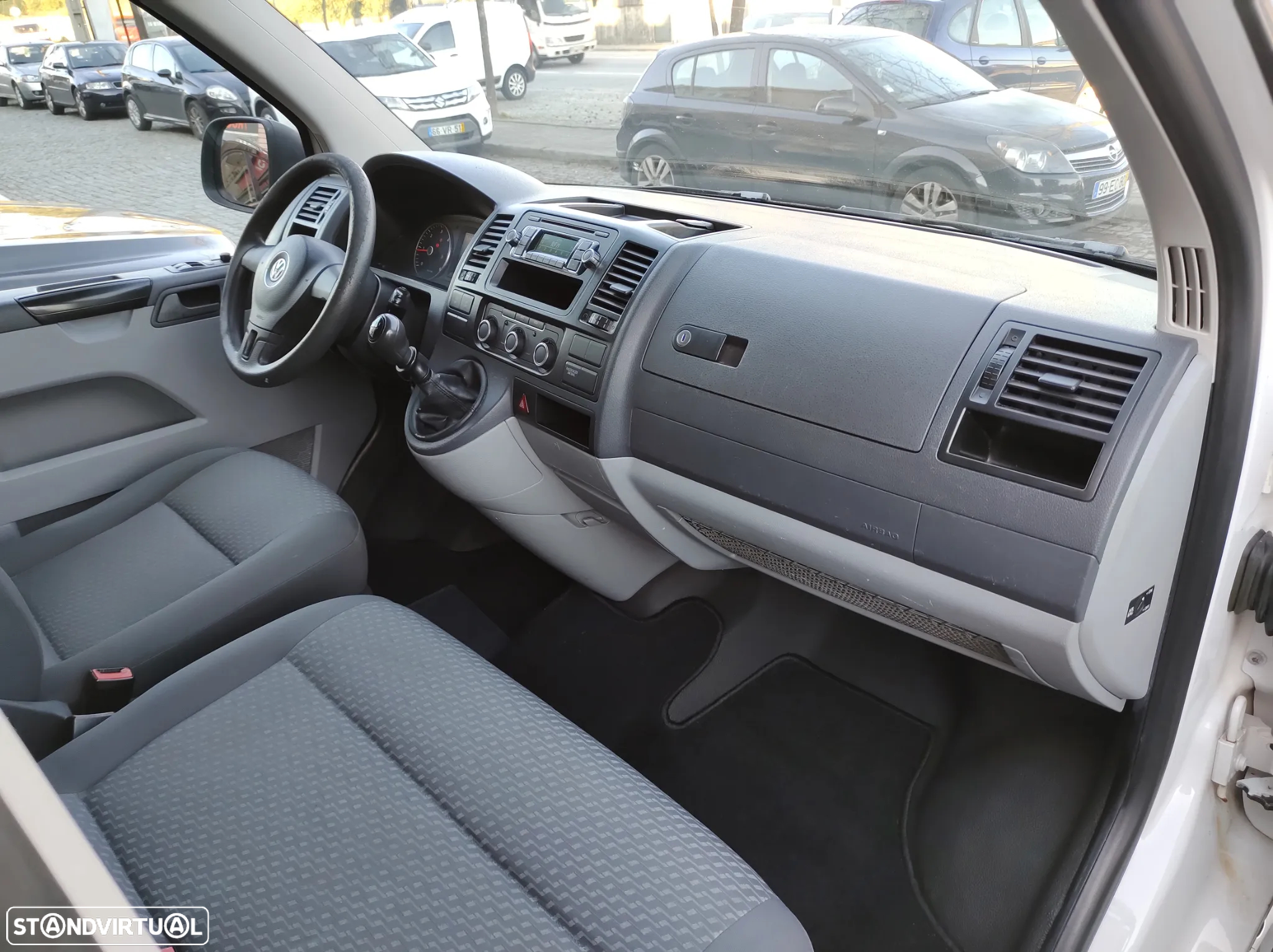 VW TRANSPORTER - 19