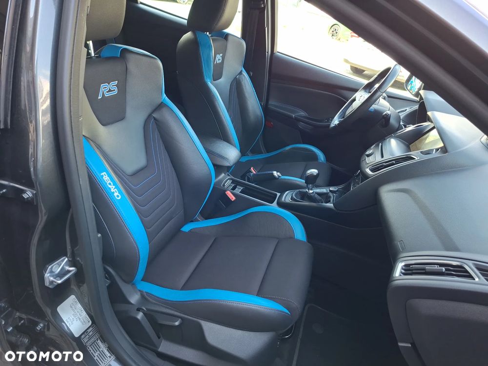 Ford Focus - 35