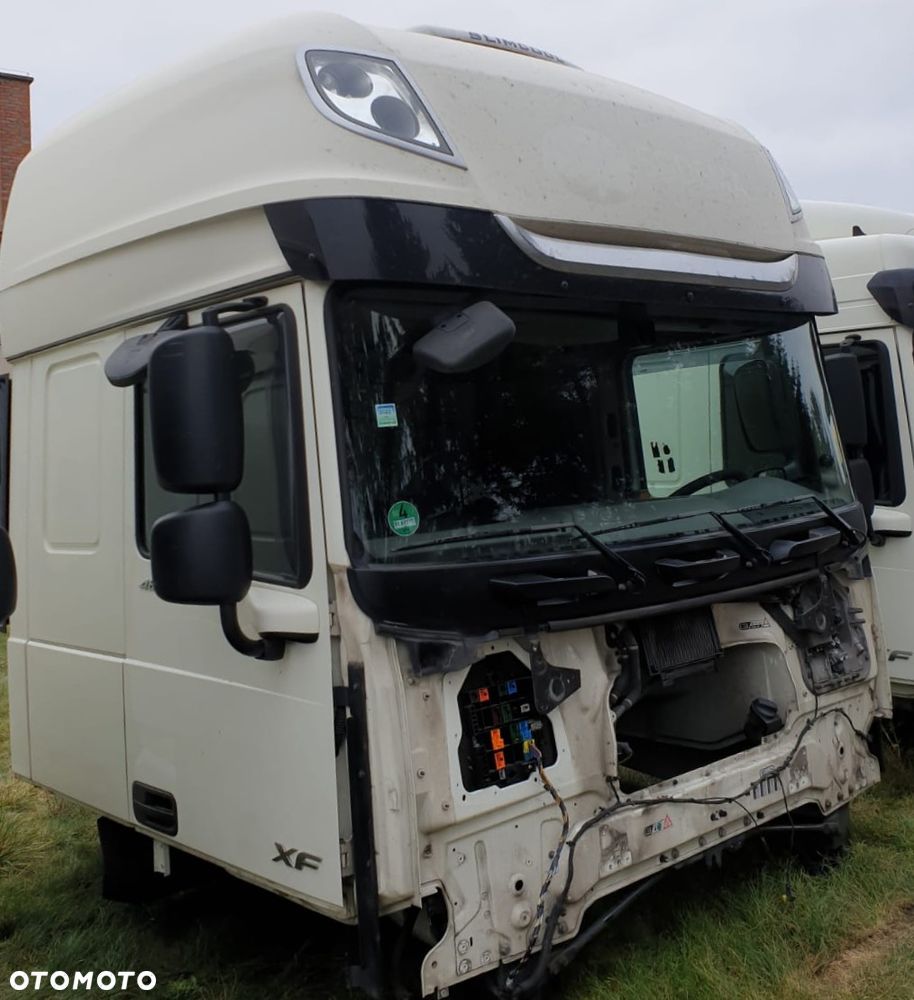 KABINA Z KLIMATYZACJĄ 2018r. DAF XF 106 480 KM LIFT SUPER SPACE CAB - 2