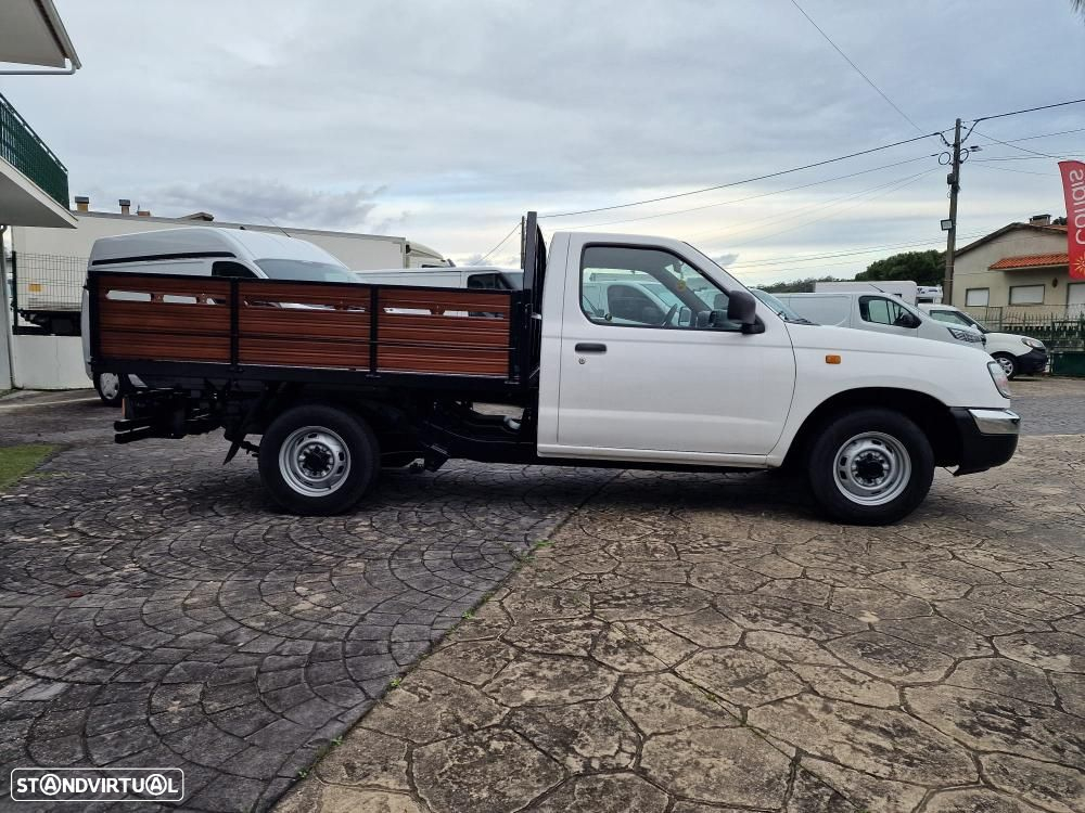 Nissan Pick-Up PICK-UP (D22) 2.5D (83CV) - 5