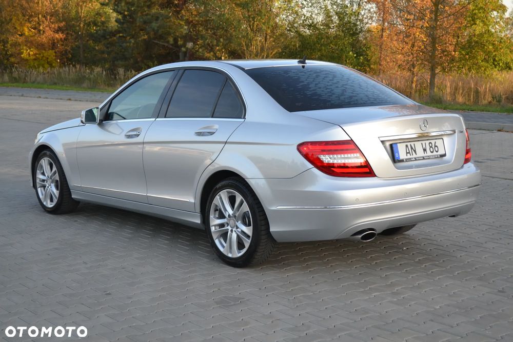 Mercedes-Benz C-Class 2013 photo 4