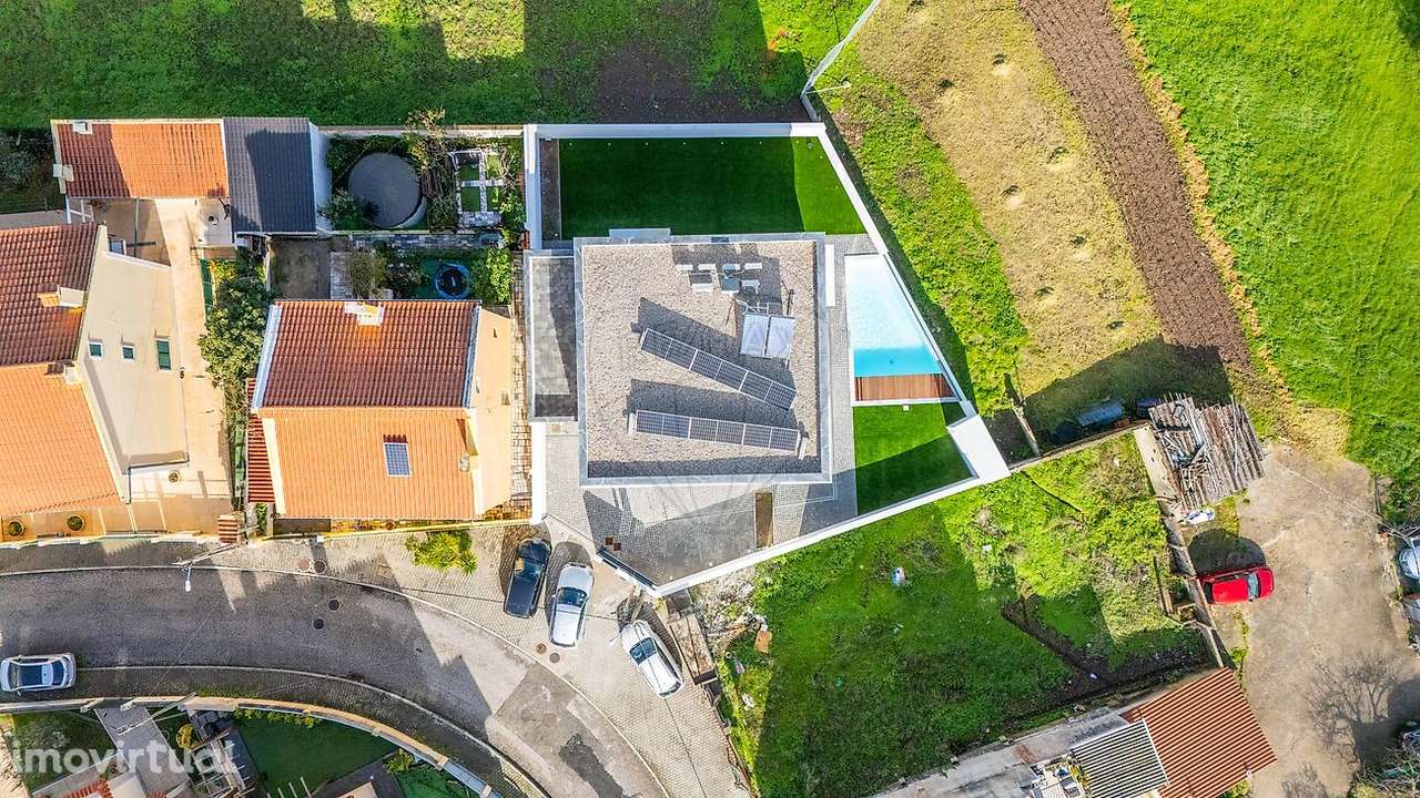 Moradia T5 para venda - Grande imagem: 2/35