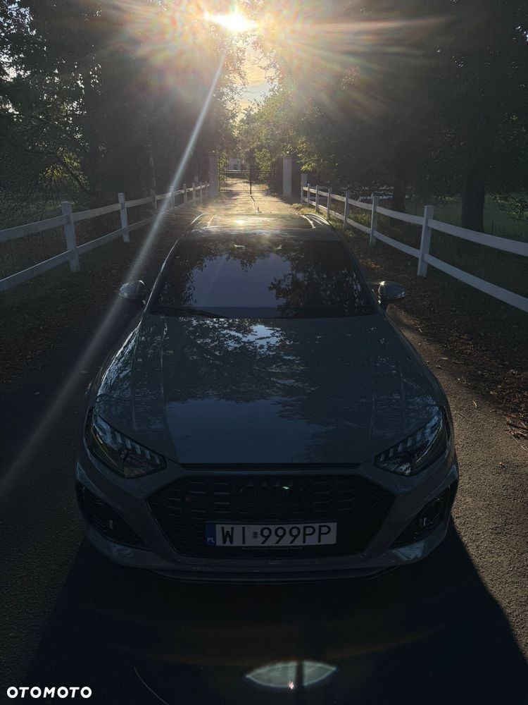 Audi RS4 Avant 2.9 TFSI Quattro Tiptr - 21