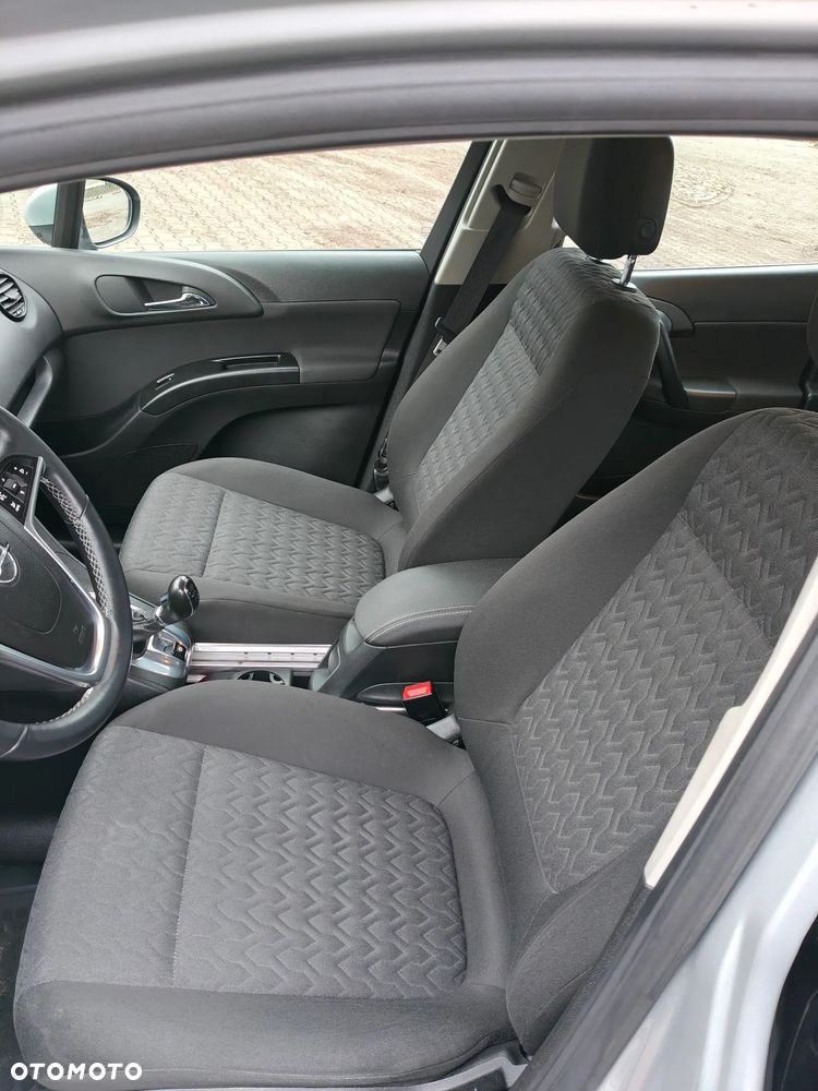 Opel Meriva 1.4 T Enjoy S&S - 15