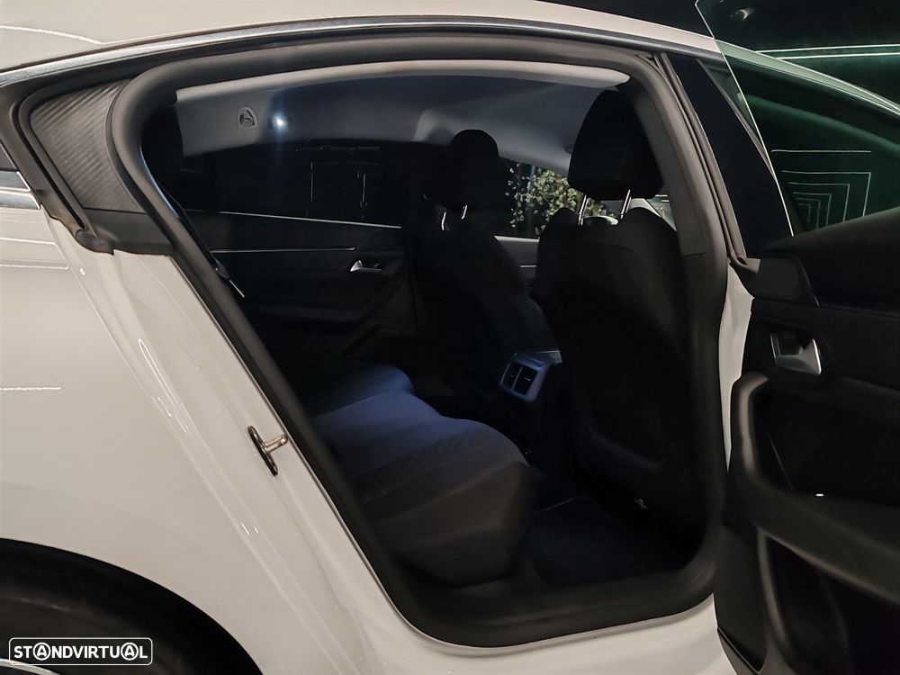 Peugeot 508 1.5 BlueHDi Allure Pack EAT8 - 18