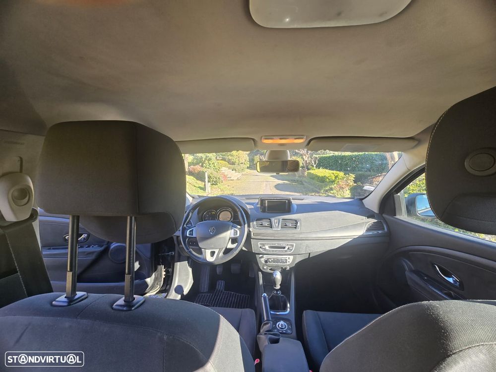 Renault Mégane Sport Tourer 1.5 dCi Dynamique SS - 16