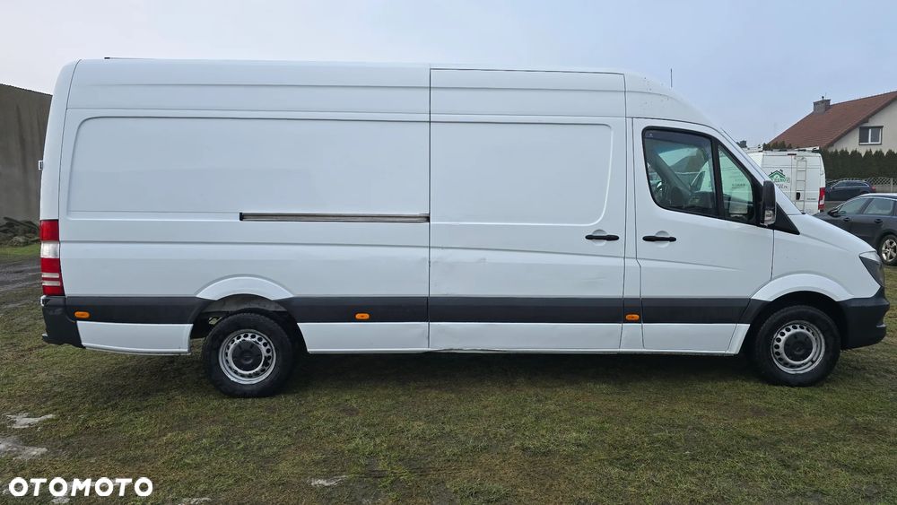 Mercedes-Benz Sprinter - 6