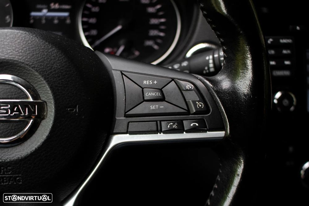 Nissan Qashqai 1.5 dCi TEKNA+ - 11