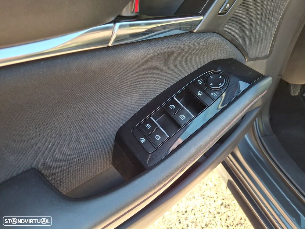 Mazda 3 2.0 e-Skyactiv-G Homura - 13