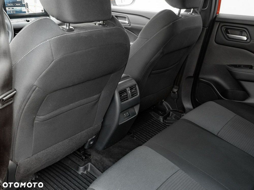 Nissan Qashqai - 28