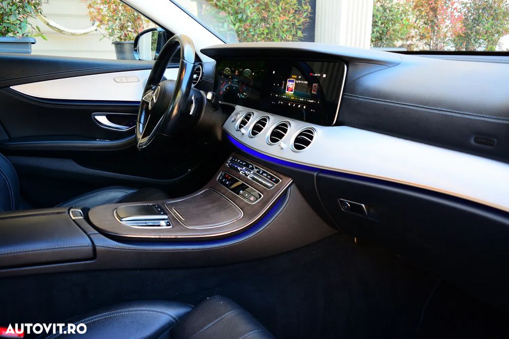 Mercedes-Benz E 300 de 9G-TRONIC - 7