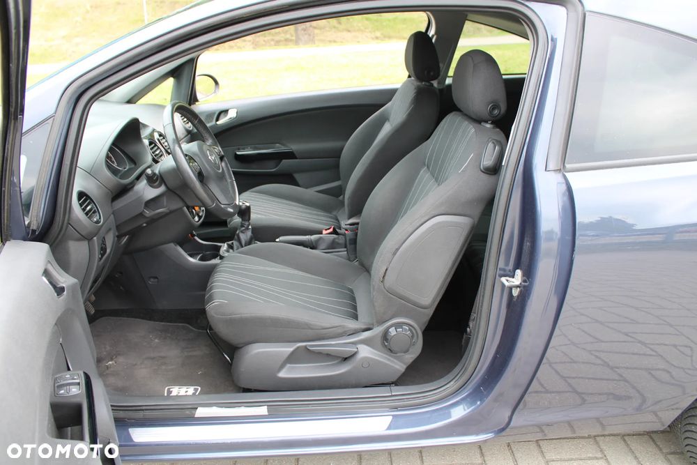 Opel Corsa - 18