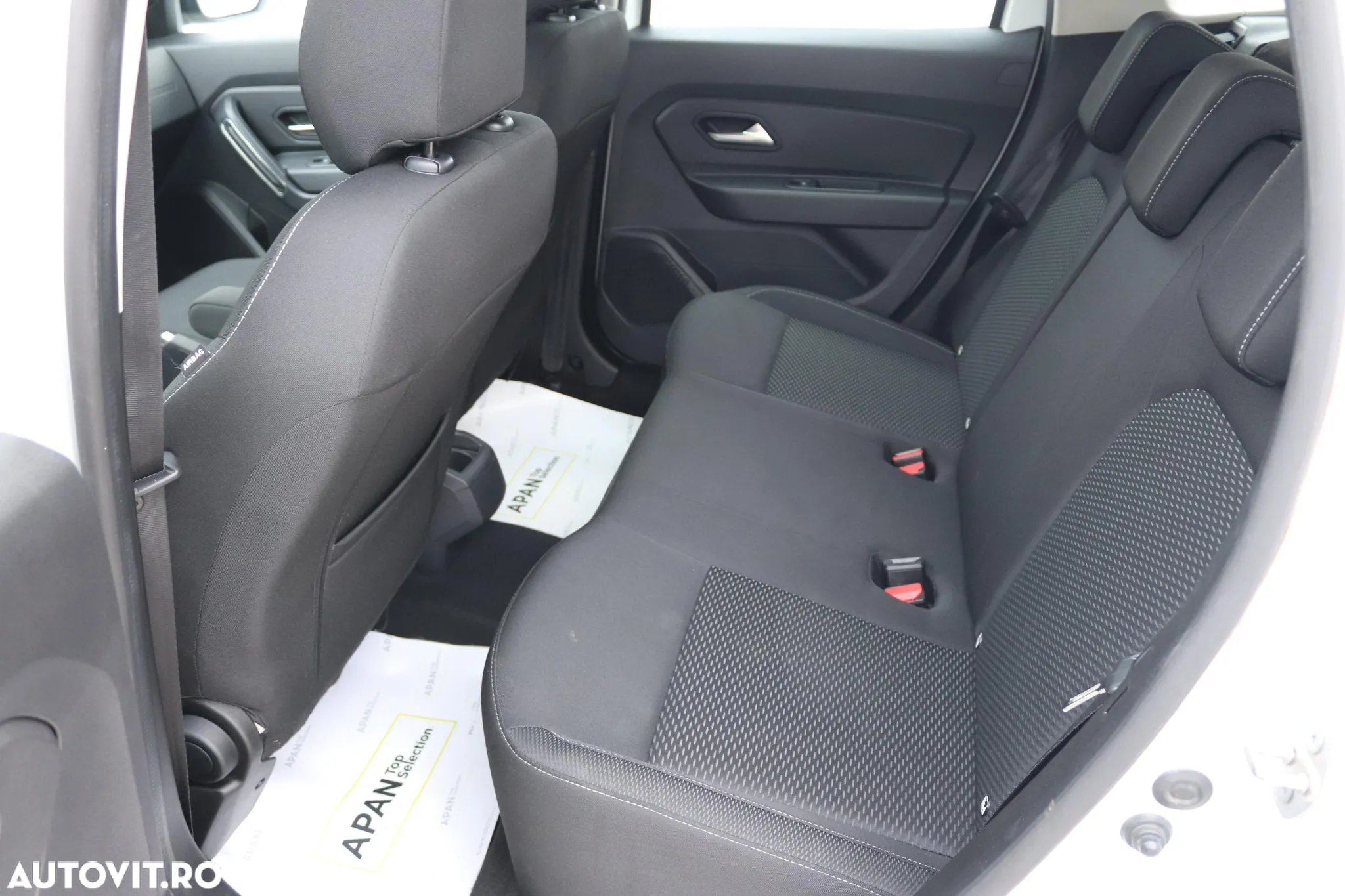 Dacia Duster 1.5 Blue dCi Comfort - 12