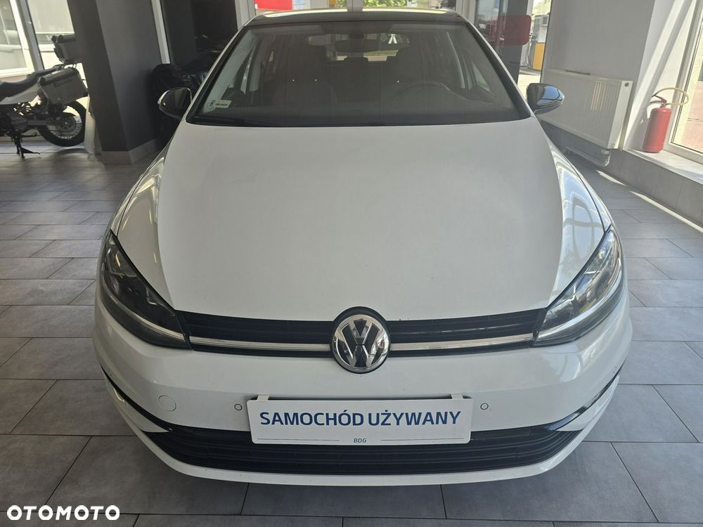 Volkswagen Golf - 2