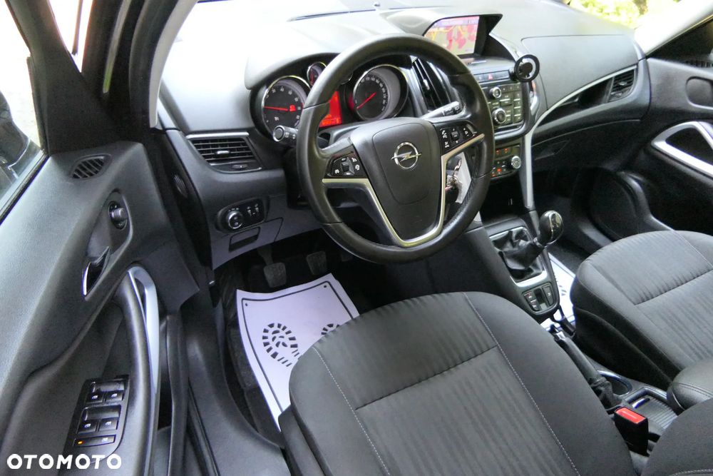 Opel Zafira Tourer 1.4 Turbo Business Edition - 18