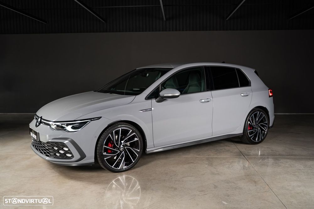 VW Golf 2.0 TDI GTD DSG - 49