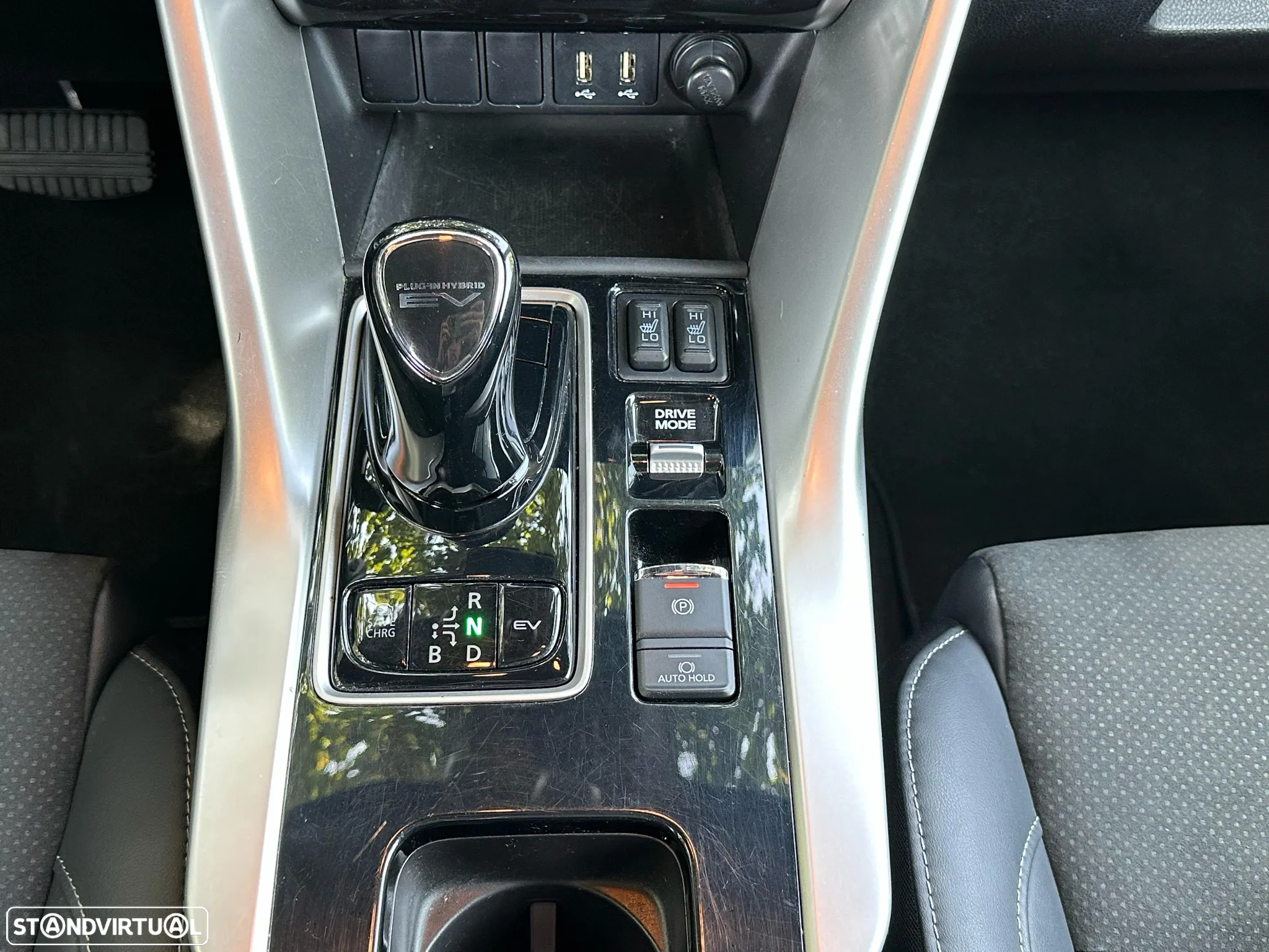Mitsubishi Eclipse Cross 2.4 PHEV Black Edition - 32
