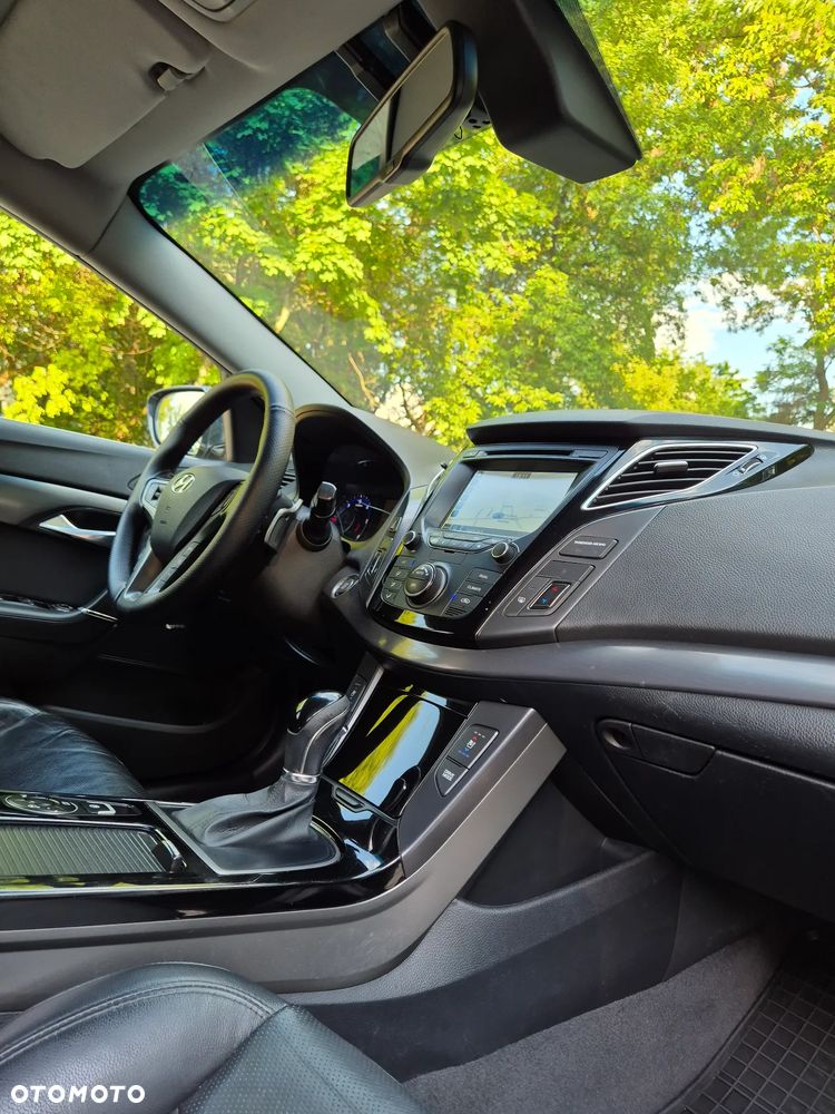 Hyundai i40 1.7 CRDi Premium DCT - 6