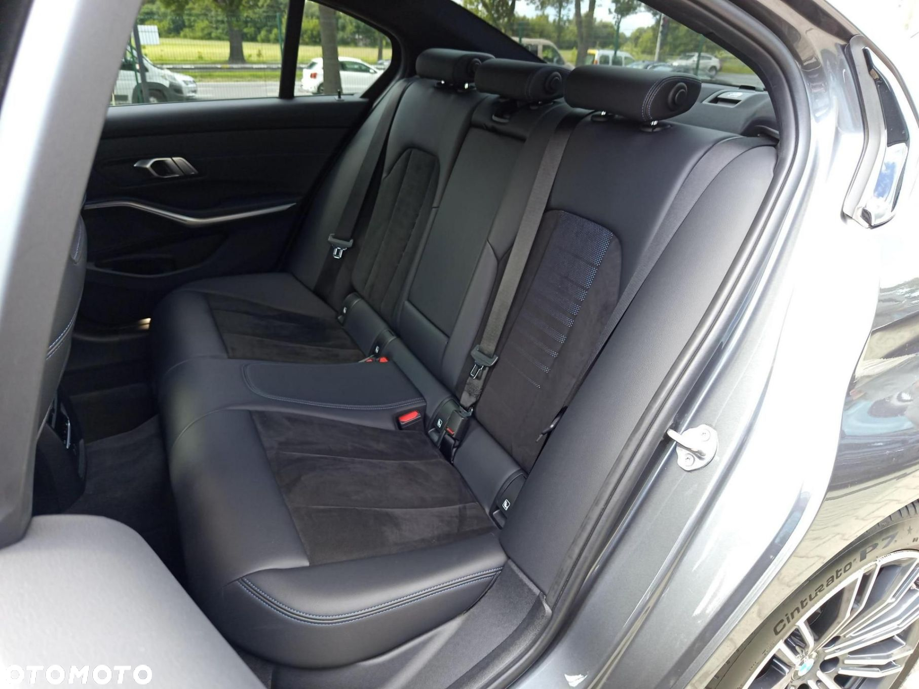 BMW Seria 3 - 21