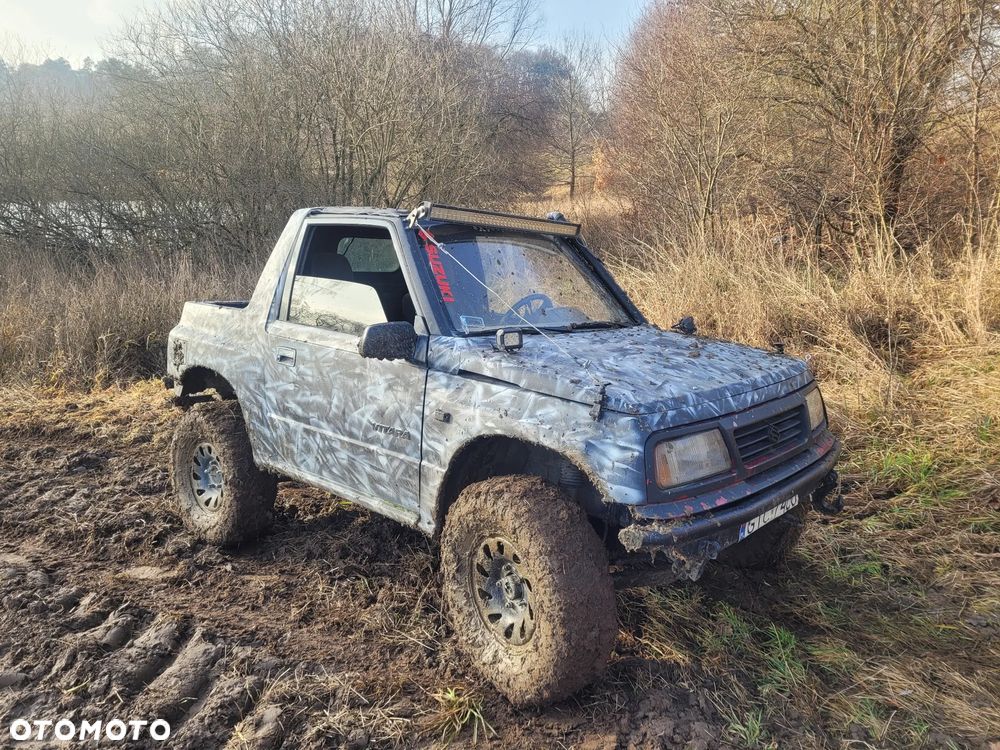 Suzuki Vitara - 1