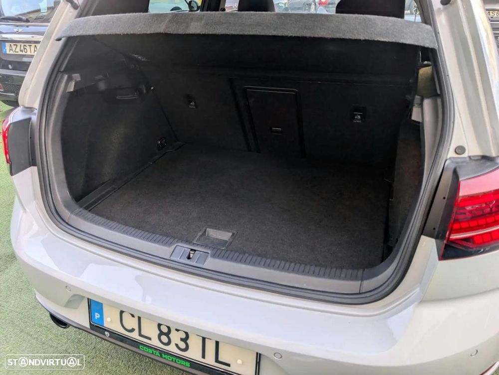 VW Golf GTI Performance BlueMotion DSG - 12