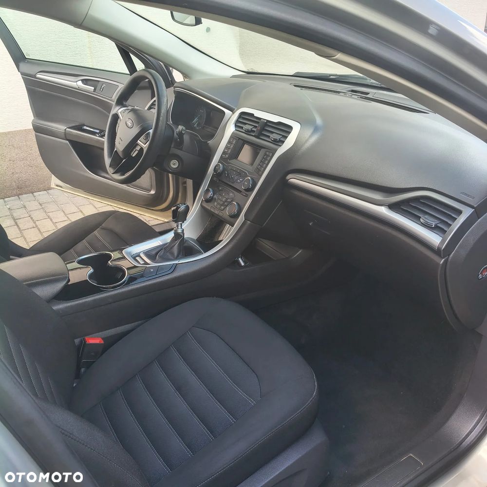 Ford Mondeo 1.5 EcoBoost Silver X (Amb.) - 9