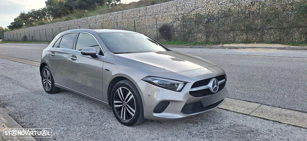 Mercedes-Benz A 250 e Progressive - 4