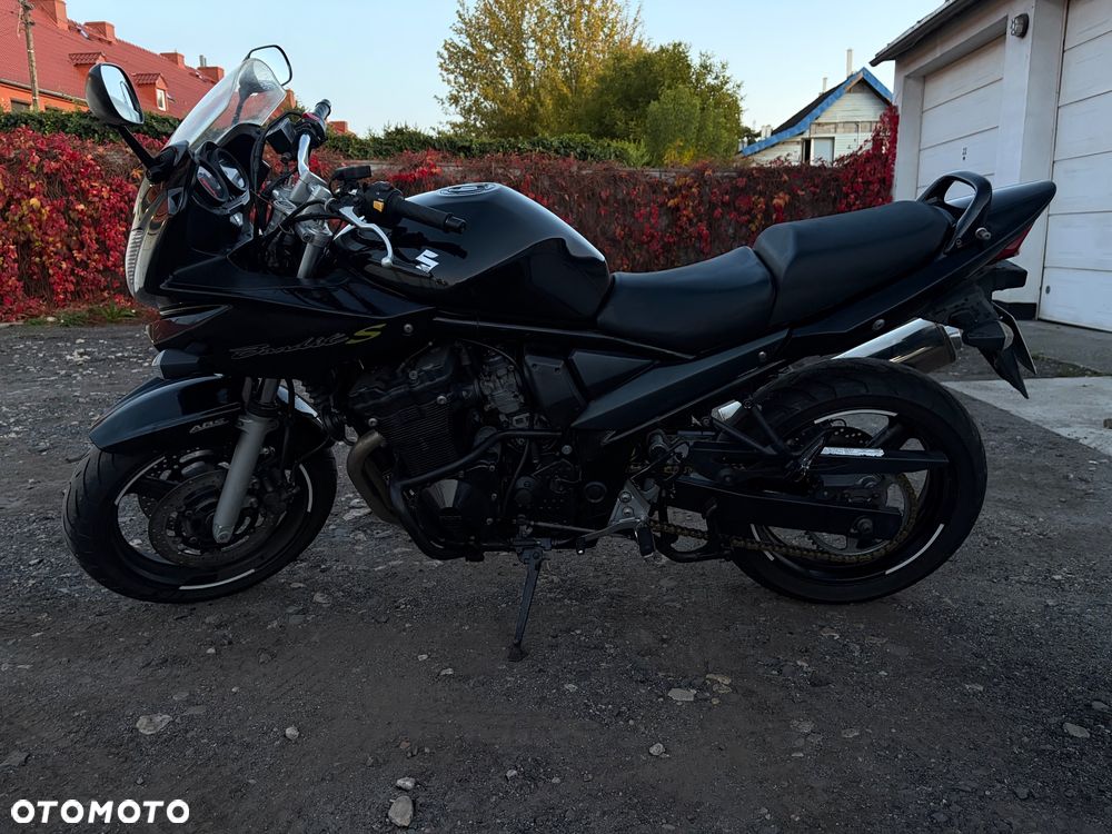 Suzuki Bandit - 1