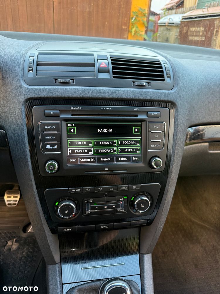 Skoda Octavia 2.0 TDI DPF RS - 10