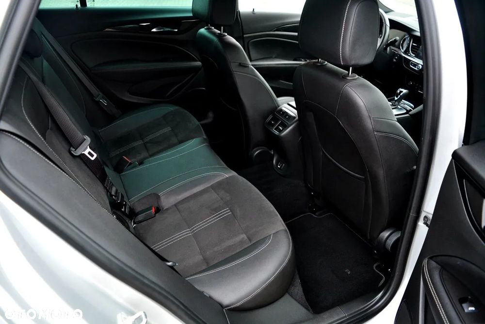 Opel Insignia 2.0 CDTI Business Elegance S&S - 27