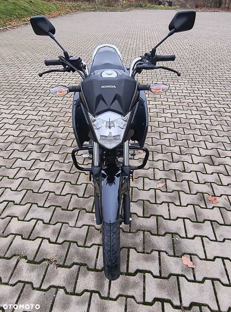 Honda CB - 9