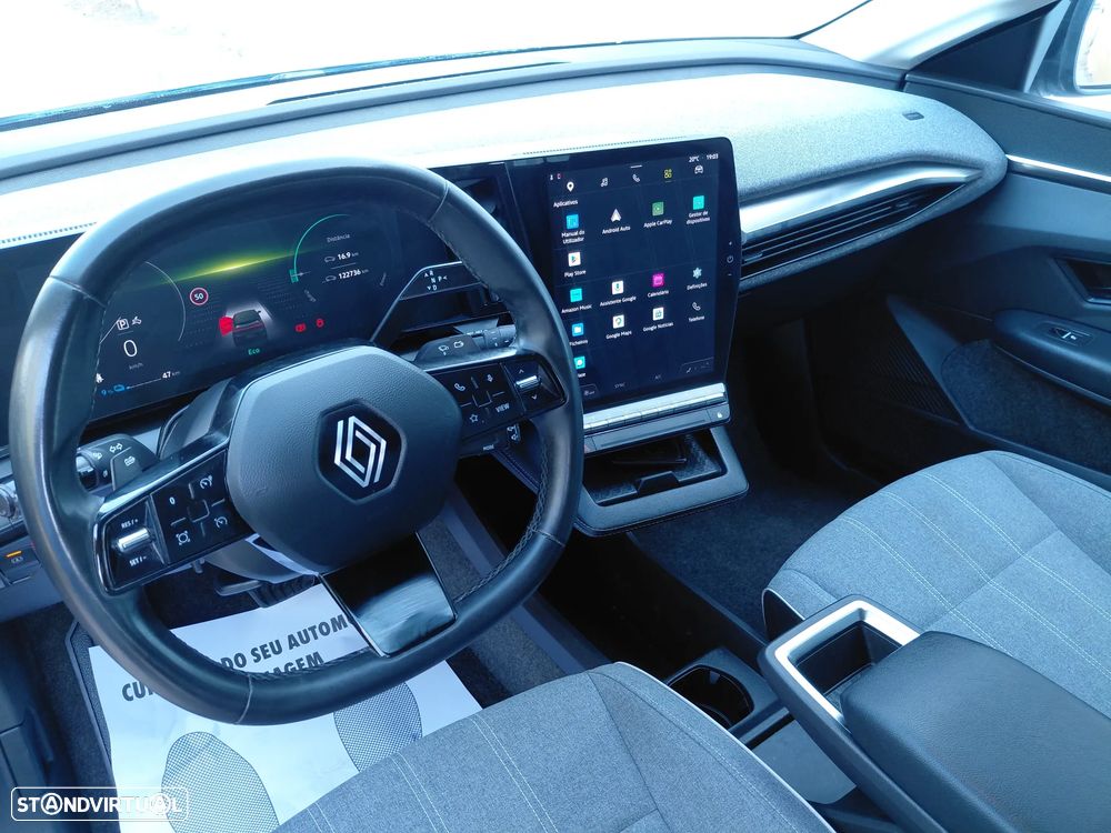 Renault Mégane E-Tech EV60 Evolution Optimum Charge — fotografia 12