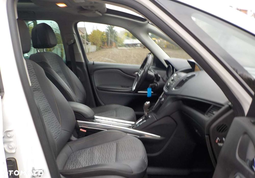Opel Zafira - 18