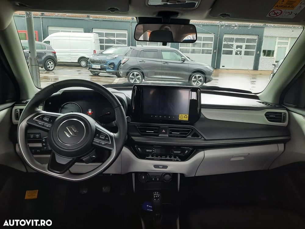 Suzuki Swift 1.2 Dualjet 12V MHEV Spirit - 9