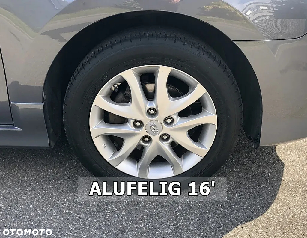 Hyundai i30 1.4 Comfort - 24