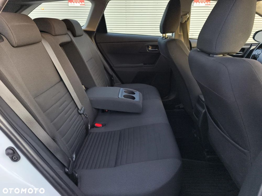 Toyota Auris 1.6 D-4D Comfort - 12