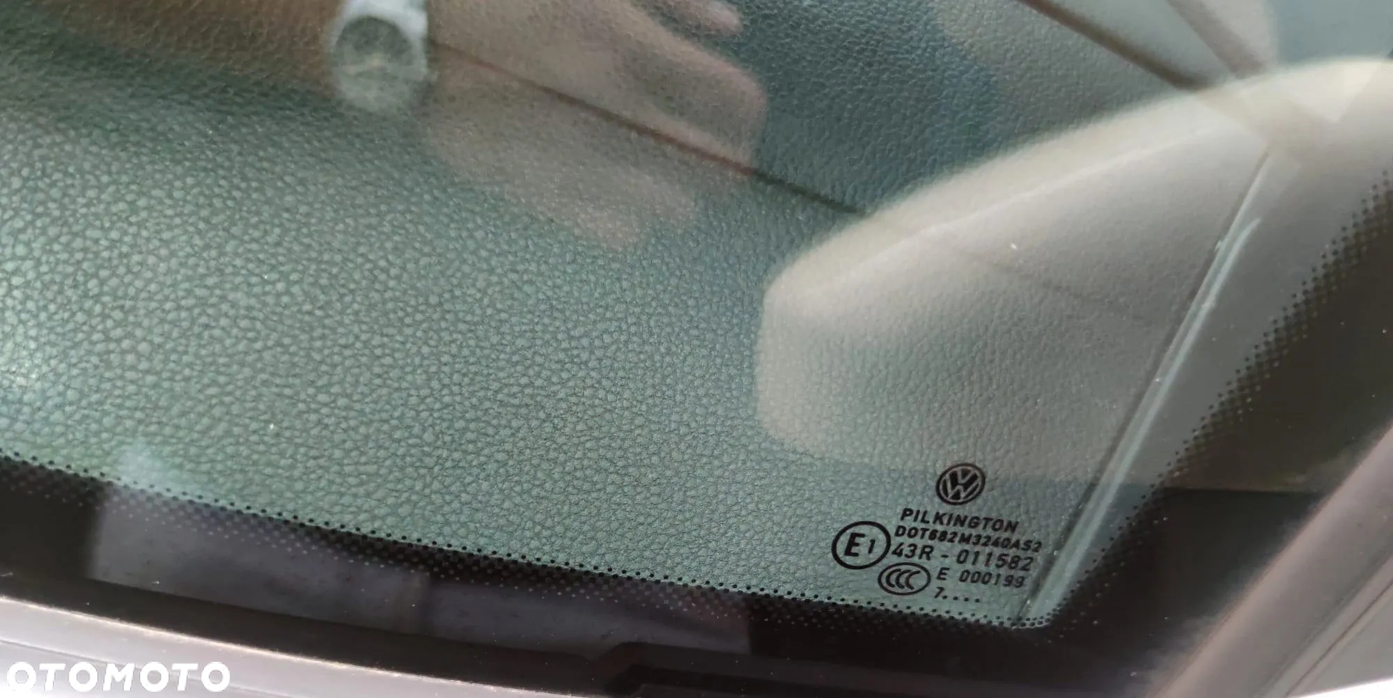 Volkswagen Touran - 23