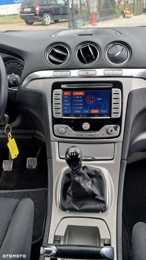 Ford S-Max 2.0 Titanium - 5