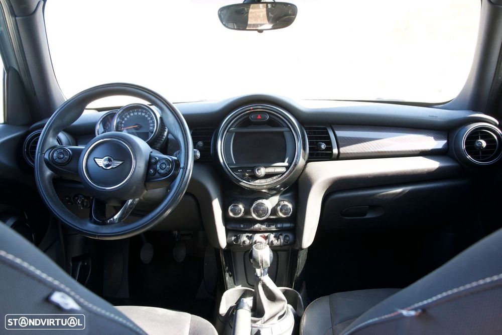 MINI 5 Portas One D - 10