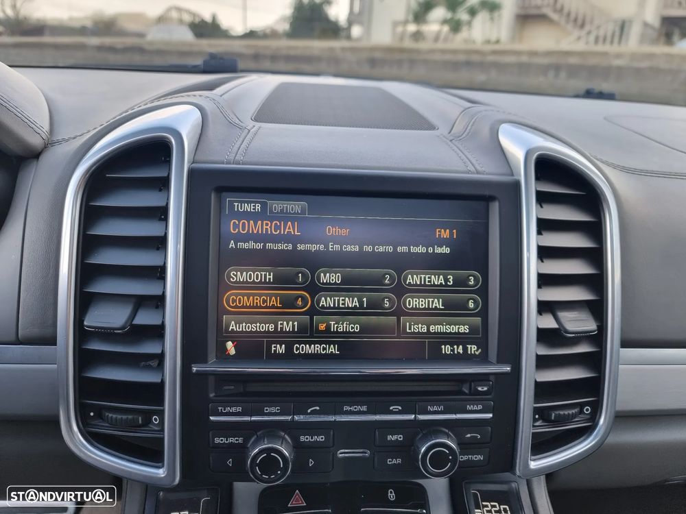 Porsche Cayenne Platinum Edition - 24