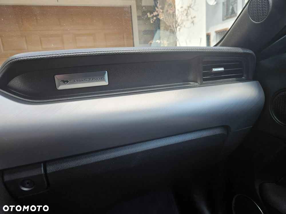 Ford Mustang 5.0 Ti-VCT V8 GT - 10
